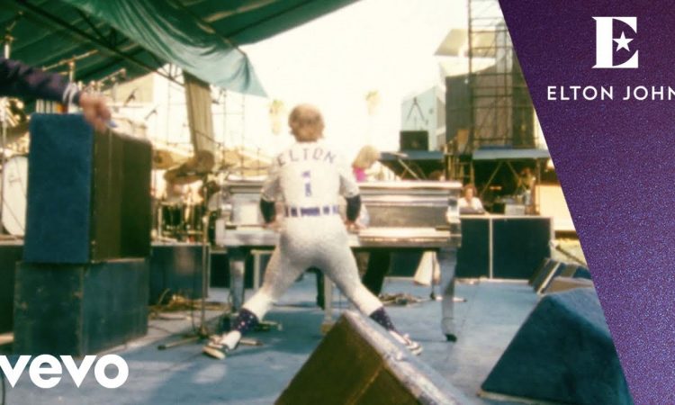 Elton John - The Bitch Is Back (Live At The Dodger Stadium)