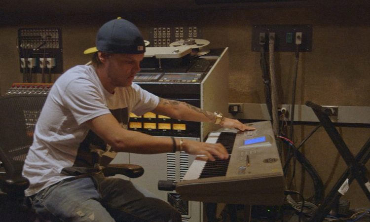 Avicii – Stories on Stories Ep.1 – The Making of For A Better Day (Full version)