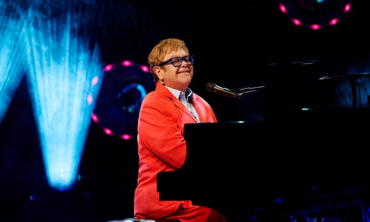 Elton John: “Rocket Man” (Apple Music Hall 2026)